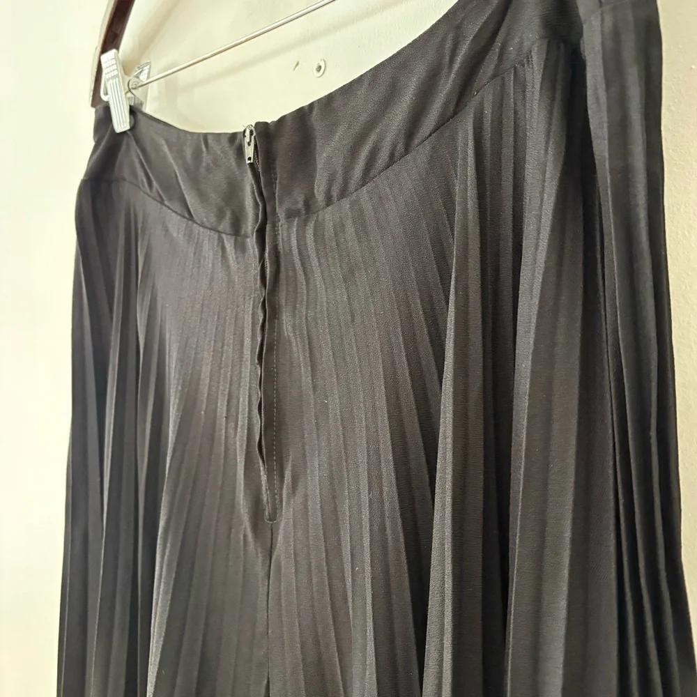 Vintage 1960s Franklin Simon New York Black Pleated Palazzo Wide Leg Pants - Picture 5 of 9